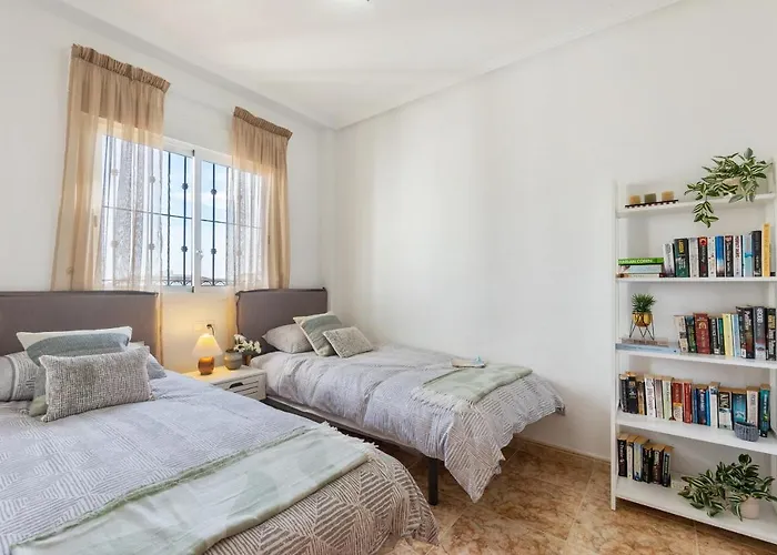 Cb Living - Homely Apartment Cinuelica, Punta Prima