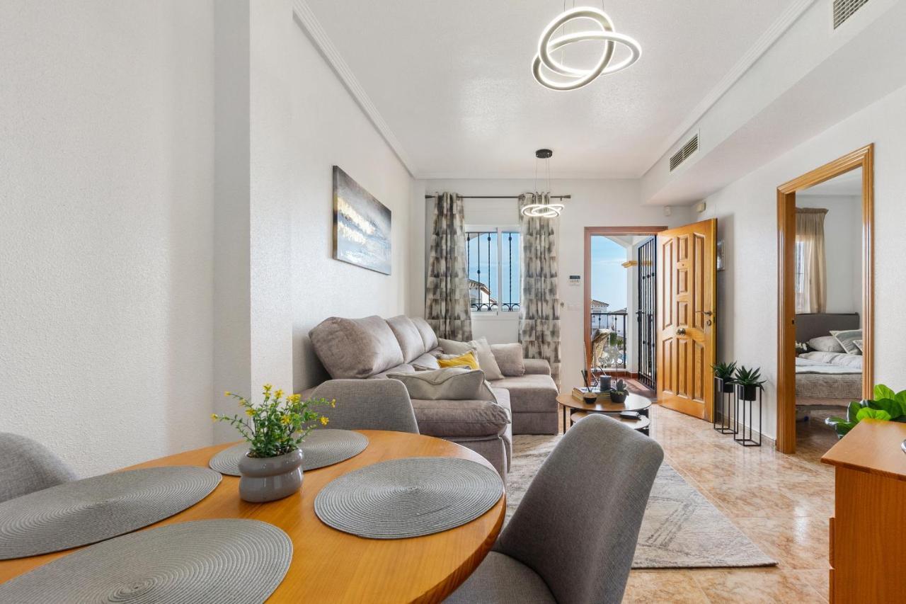 Apartment Cb Living - Homely Cinuelica, Punta Prima *
