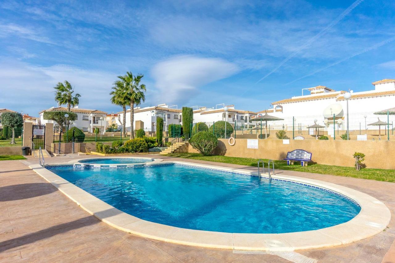 Cb Living - Homely Cinuelica, Punta Prima *